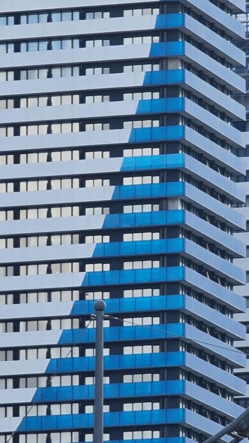 Orbi City Hub Apartments 巴统 外观 照片